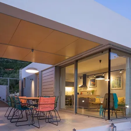 Atrium Villa *