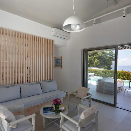 Atrium Villa Kechria